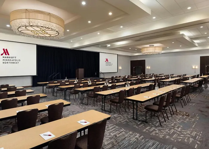 Minneapolis Marriott Northwest Hotel & Conference Center